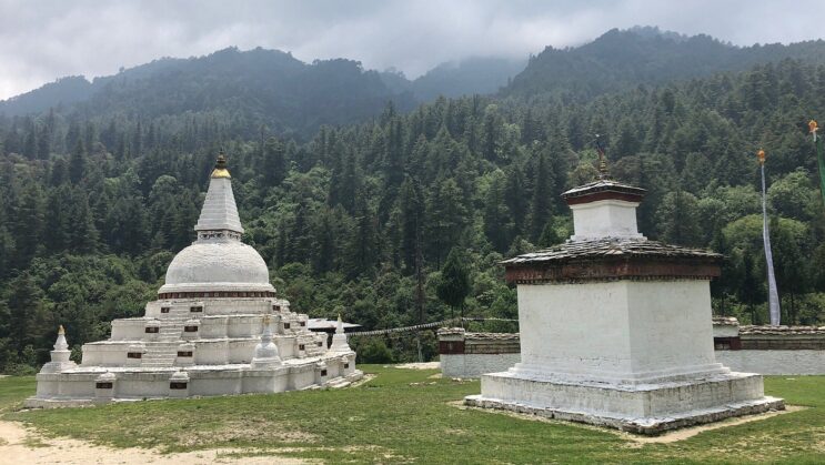 Chendebji Chorten